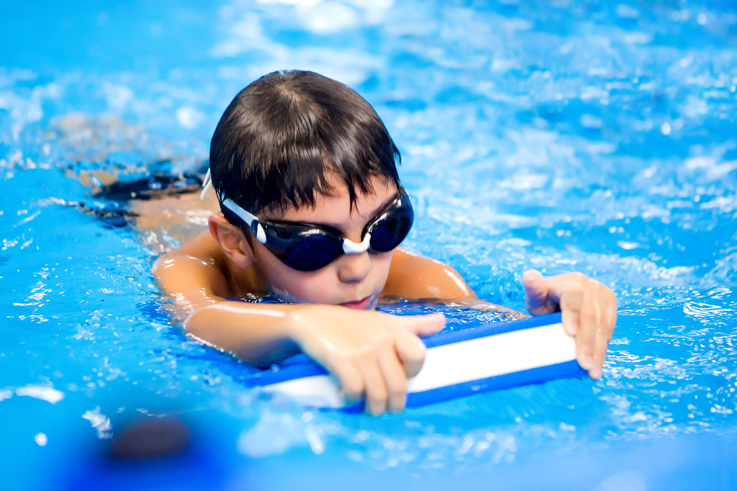 Escuela de natación para ninos